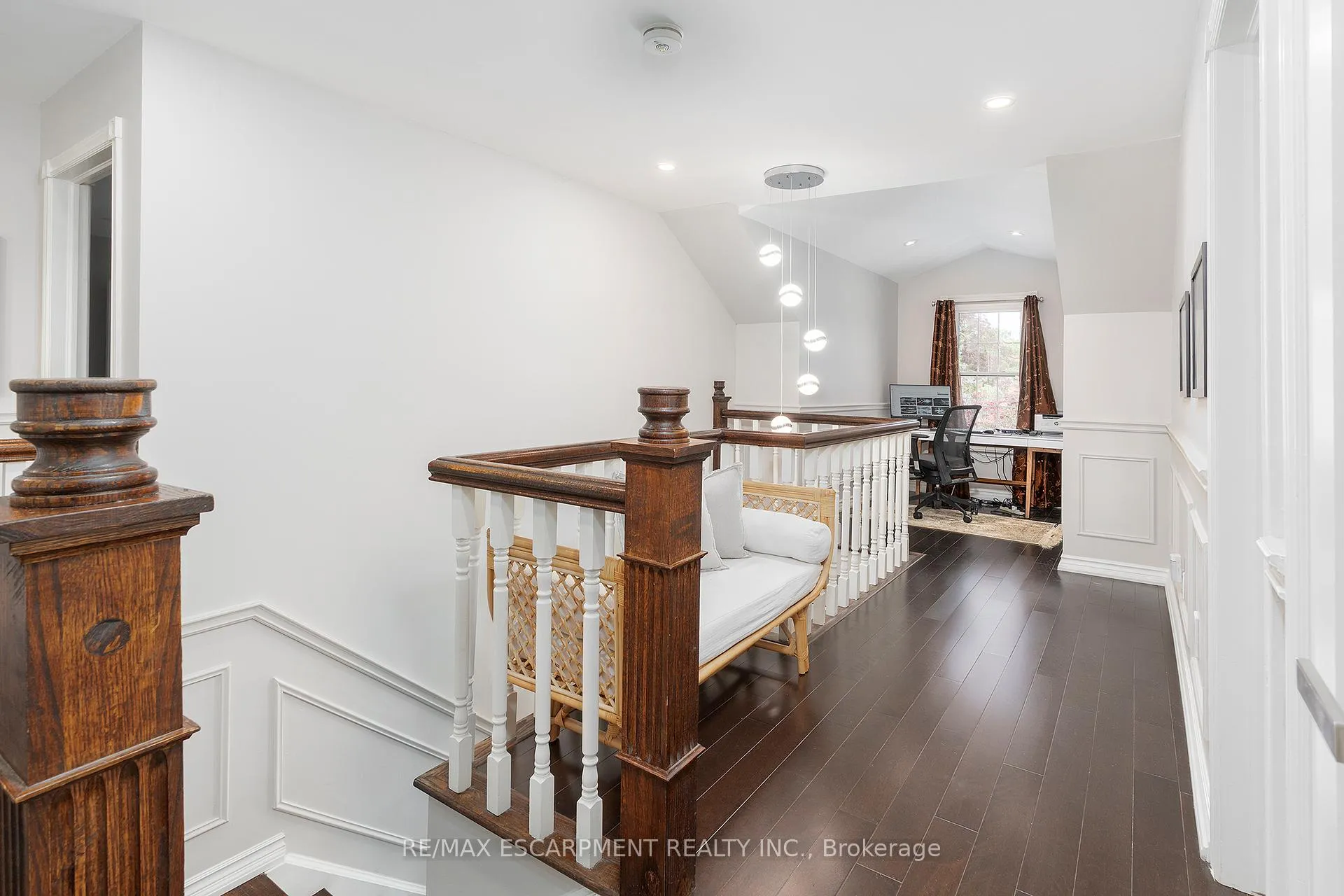 Photo 19 of 436 Goodram Drive, Burlington, Shoreacres — HOMEH