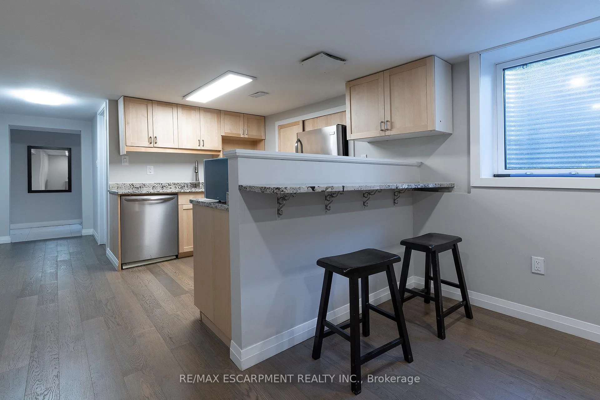 Photo 30 of 436 Goodram Drive, Burlington, Shoreacres — HOMEH