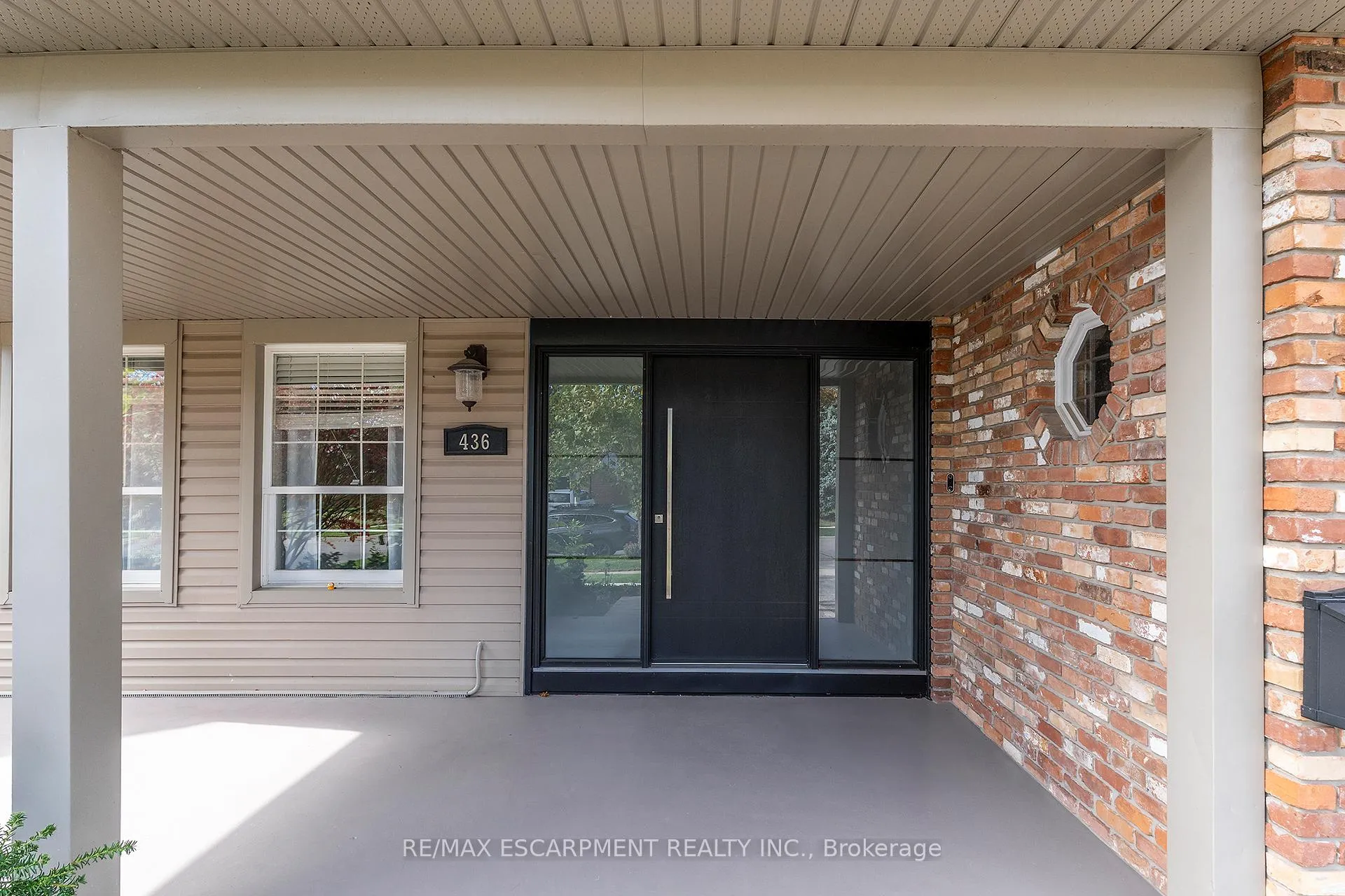 Photo 41 of 436 Goodram Drive, Burlington, Shoreacres — HOMEH