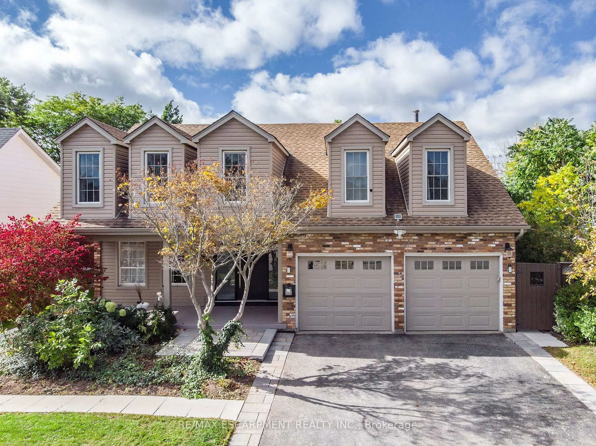 Photo 43 of 436 Goodram Drive, Burlington, Shoreacres — HOMEH