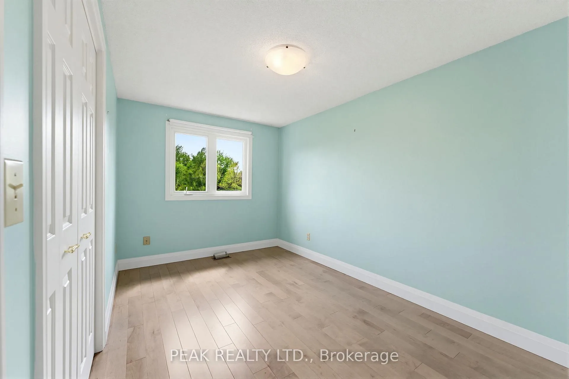 Photo 19 of 62 Kipling Avenue, Guelph, Willow West/Sugarbush/West Acres — HOMEH