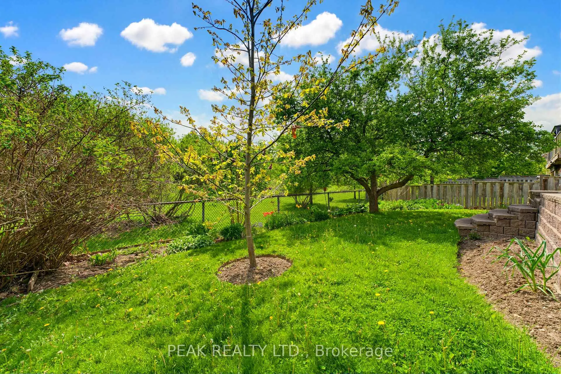 Photo 28 of 62 Kipling Avenue, Guelph, Willow West/Sugarbush/West Acres — HOMEH