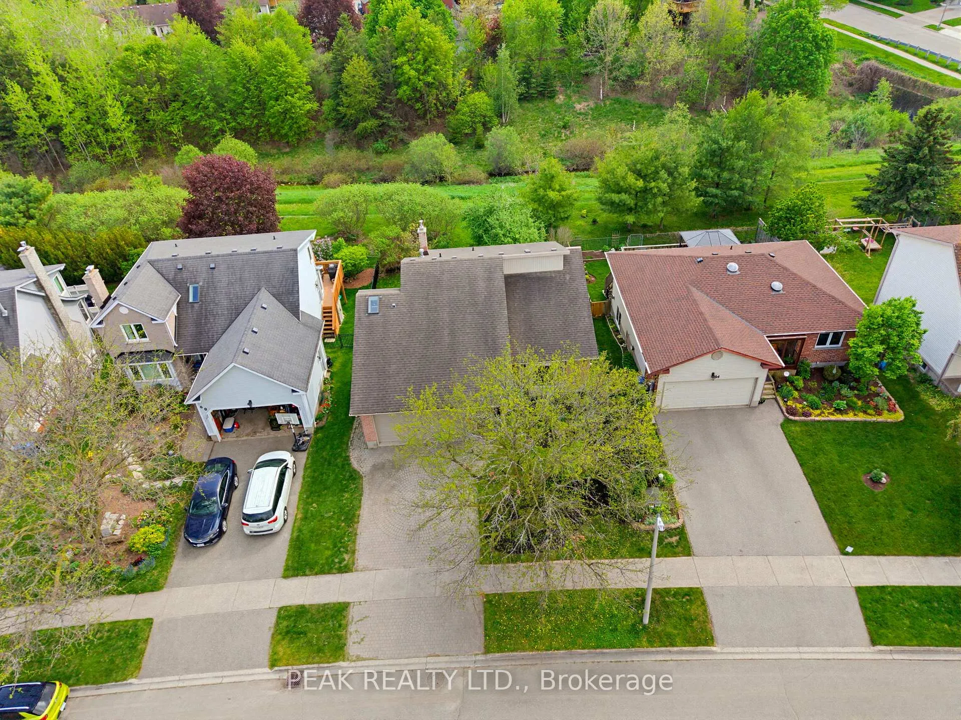 Photo 30 of 62 Kipling Avenue, Guelph, Willow West/Sugarbush/West Acres — HOMEH