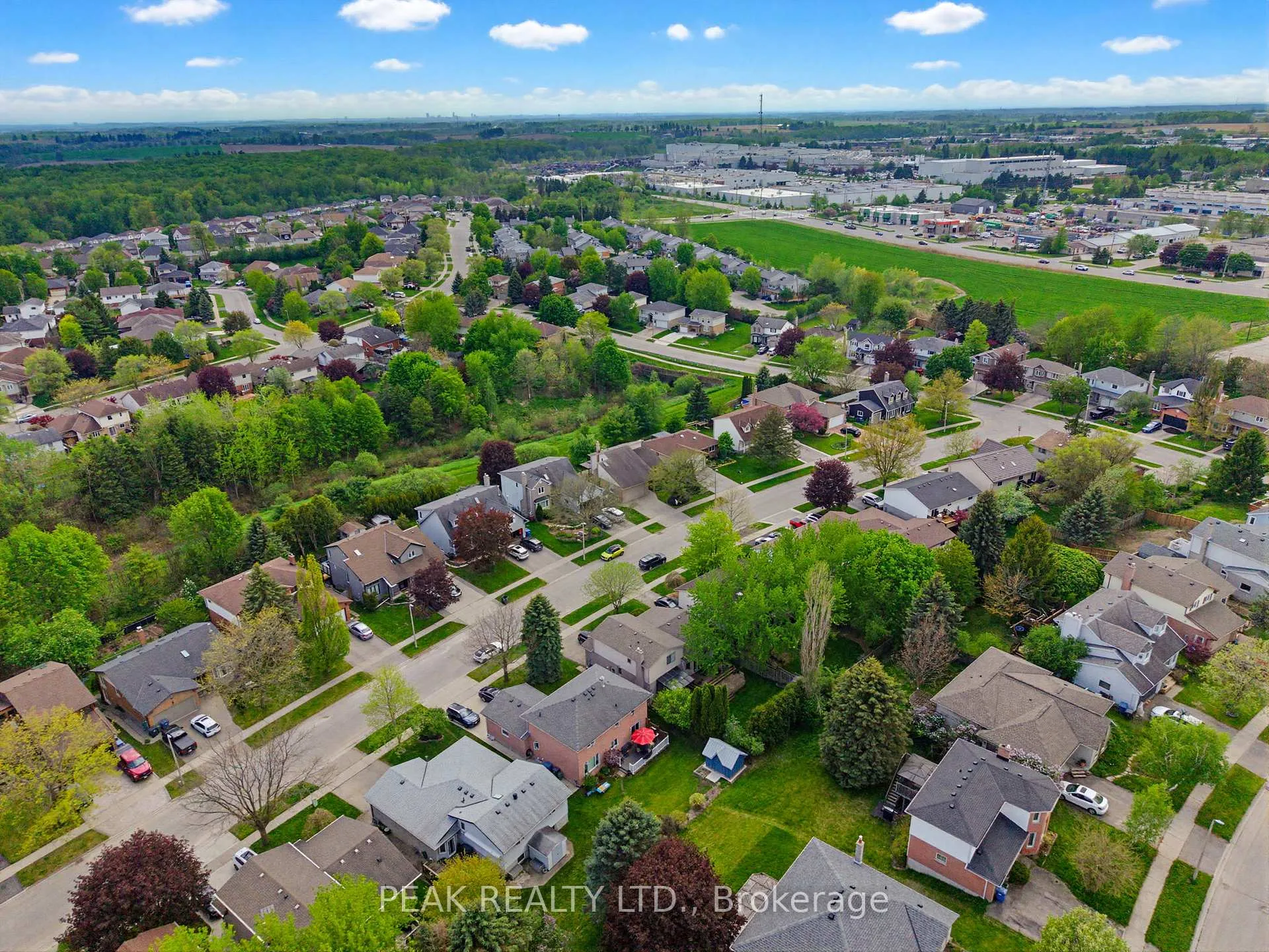 Photo 31 of 62 Kipling Avenue, Guelph, Willow West/Sugarbush/West Acres — HOMEH