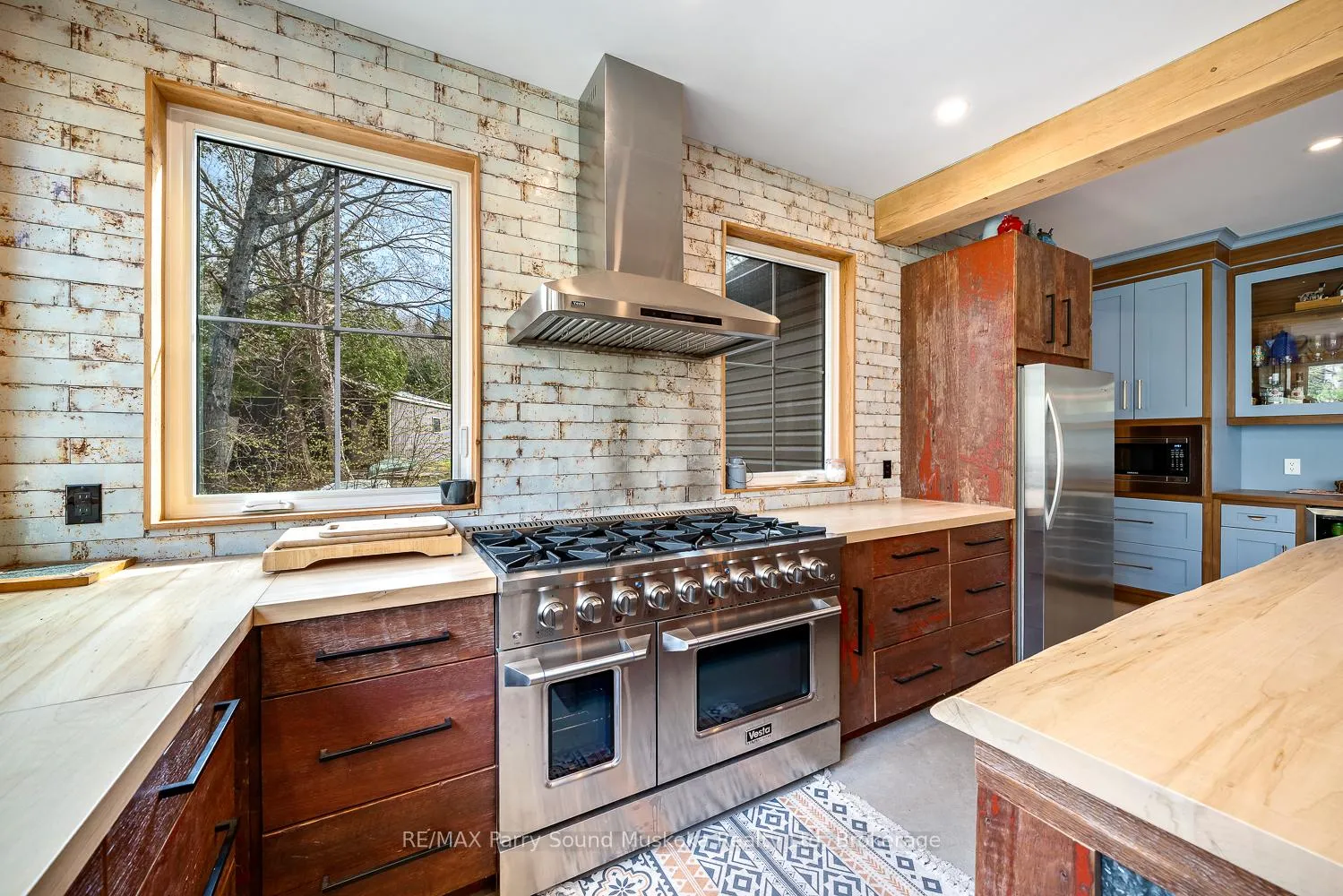 Photo 18 of 13 Labrash Lake Road, Whitestone — HOMEH