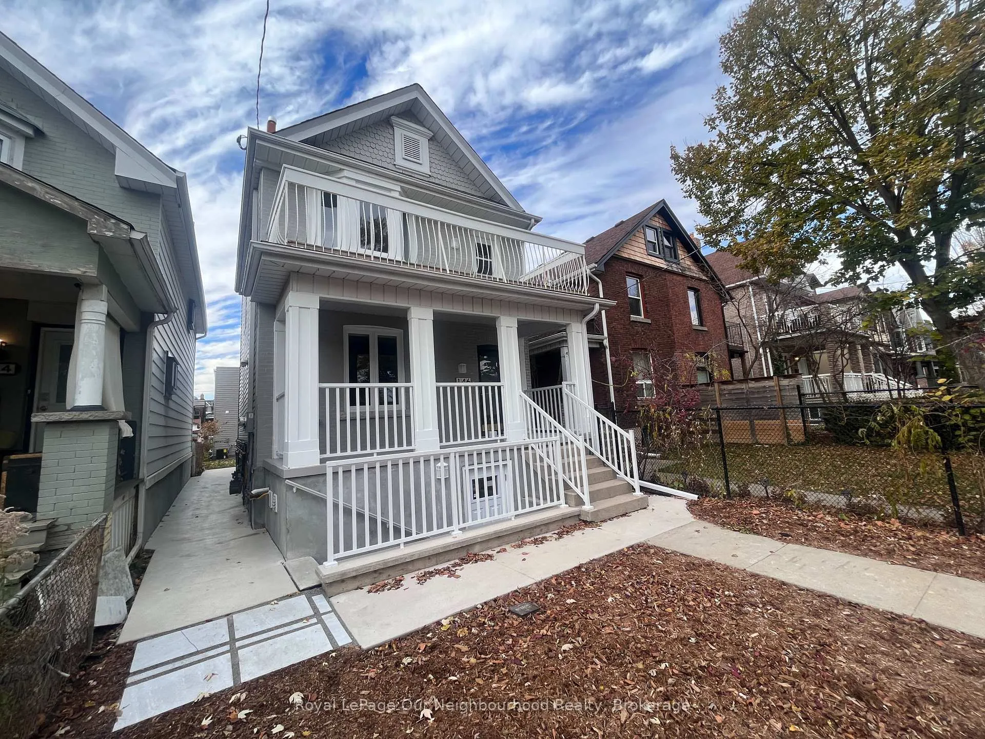 Photo 3 of Unit Lower, 146 Bartlett Avenue, Toronto, Dovercourt-Wallace Emerson-Junction — HOMEH