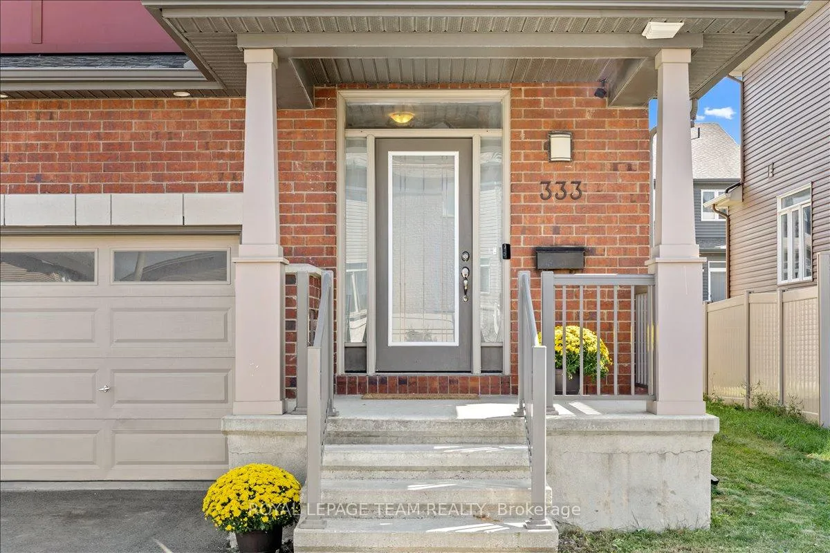 Photo 2 of 333 Tulum Crescent, Ottawa, Kanata - Emerald Meadows/Trailwest — HOMEH
