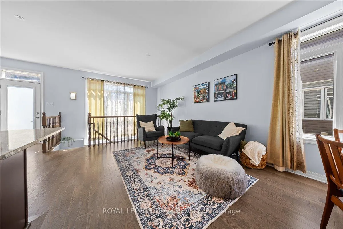 Photo 8 of 333 Tulum Crescent, Ottawa, Kanata - Emerald Meadows/Trailwest — HOMEH