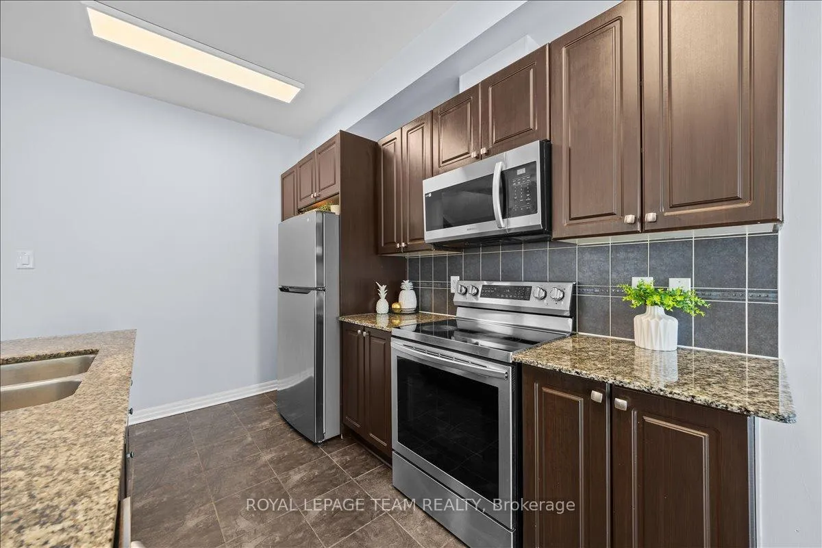 Photo 13 of 333 Tulum Crescent, Ottawa, Kanata - Emerald Meadows/Trailwest — HOMEH