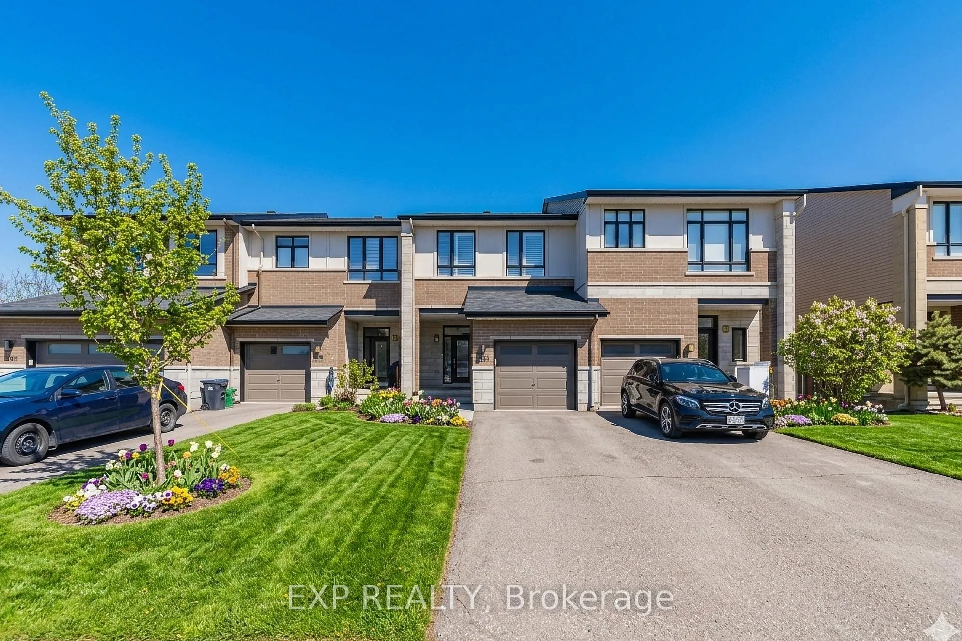 Front of 605 Tennant Way