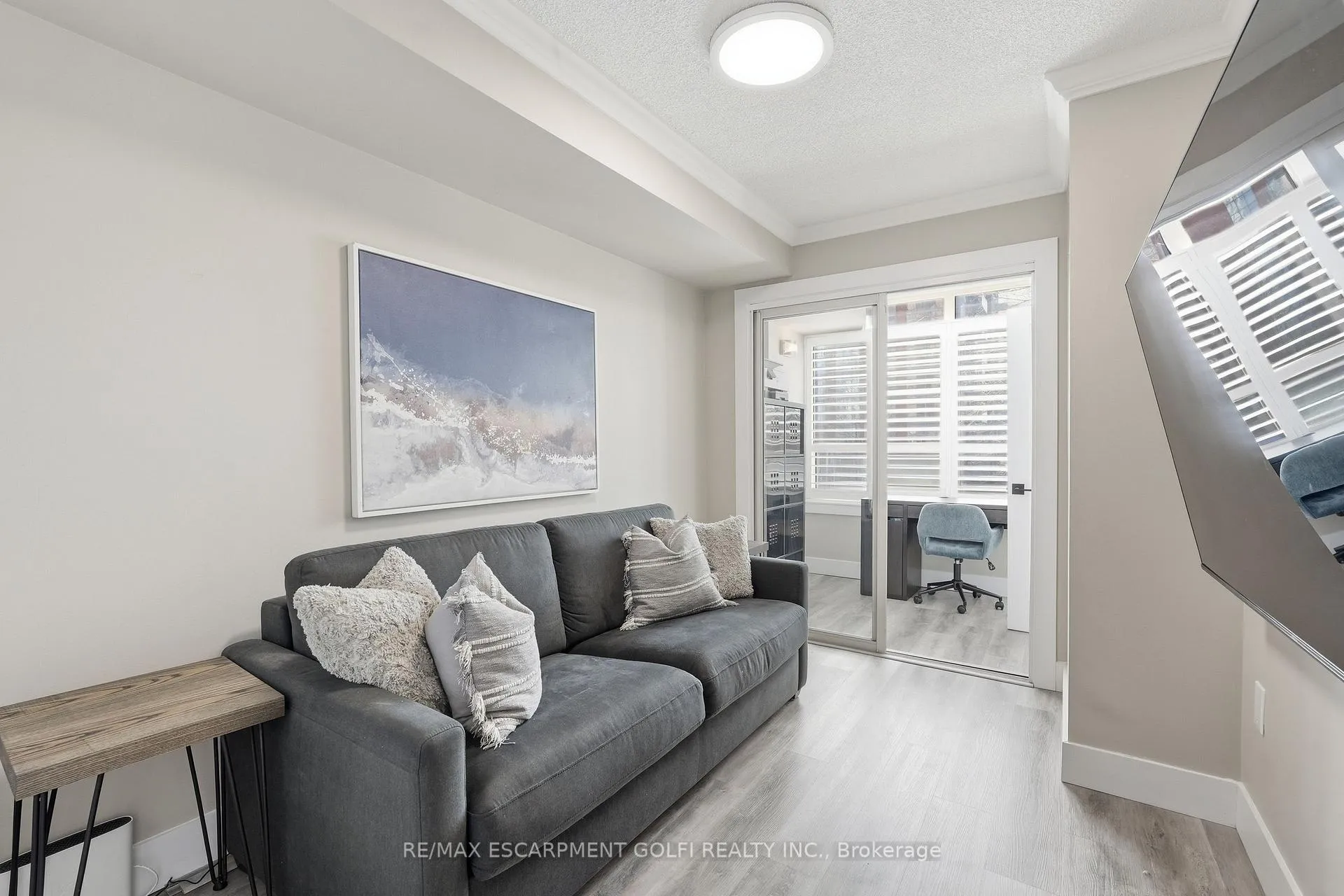 Photo 17 of Unit 208, 1270 Maple Crossing Boulevard, Burlington, Brant — HOMEH