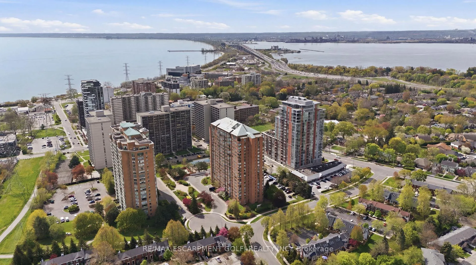 Photo 36 of Unit 208, 1270 Maple Crossing Boulevard, Burlington, Brant — HOMEH