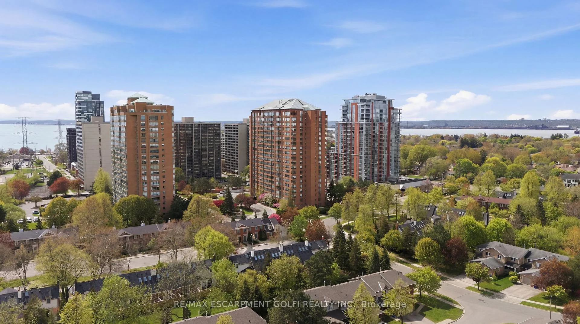 Photo 37 of Unit 208, 1270 Maple Crossing Boulevard, Burlington, Brant — HOMEH