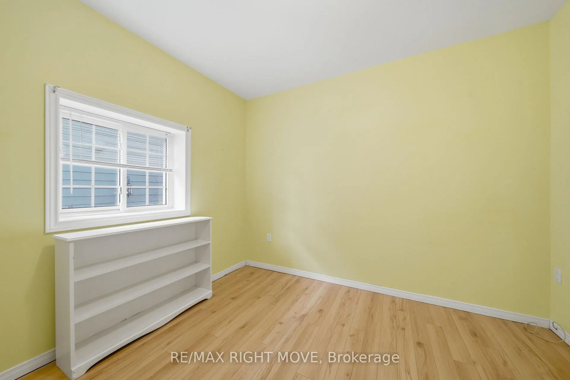 Photo 13 of 1174 15 Line N, Oro-Medonte, Rural Oro-Medonte — HOMEH
