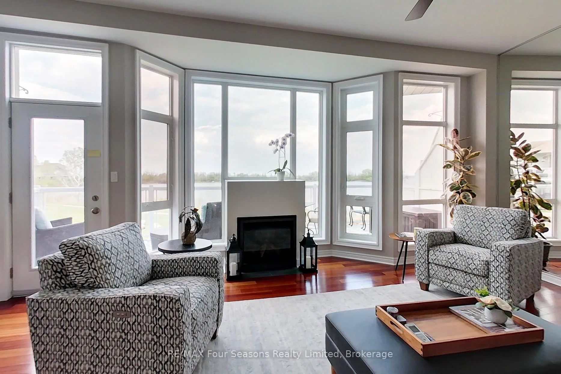 Photo 16 of 13 Cranberry Quay, Collingwood — HOMEH