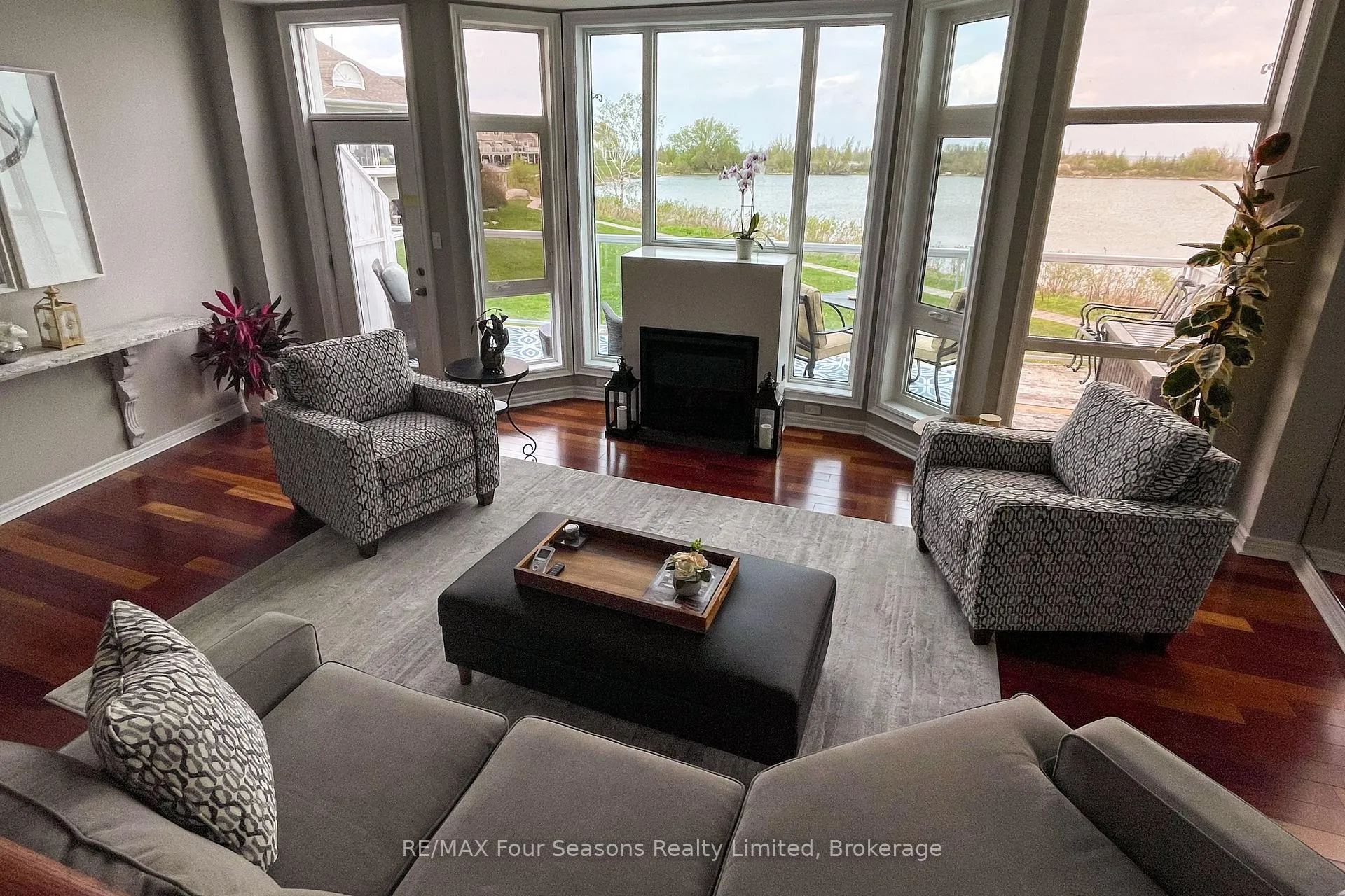 Photo 21 of 13 Cranberry Quay, Collingwood — HOMEH