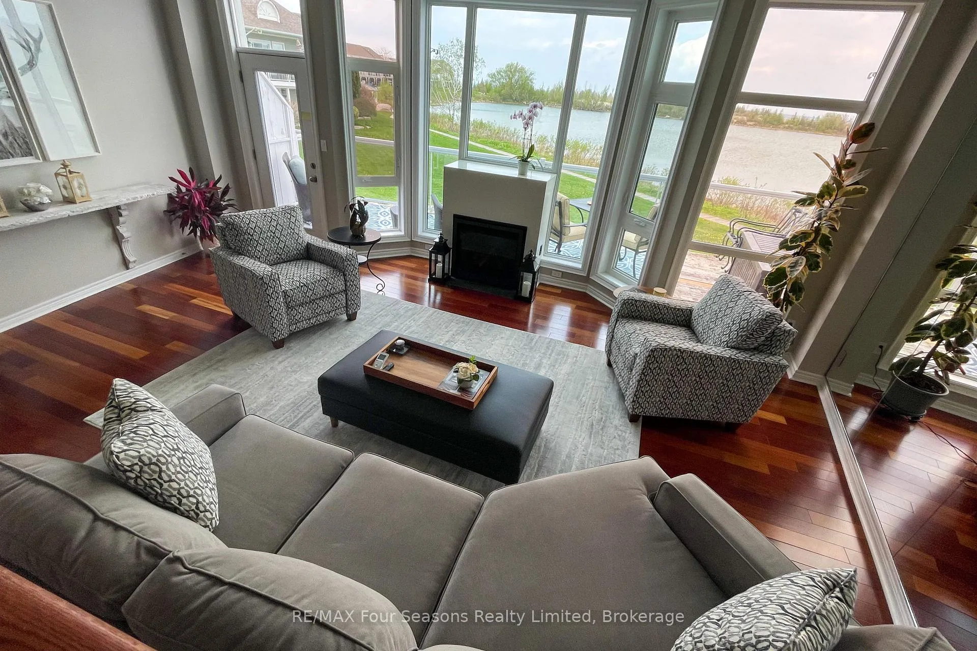 Photo 22 of 13 Cranberry Quay, Collingwood — HOMEH