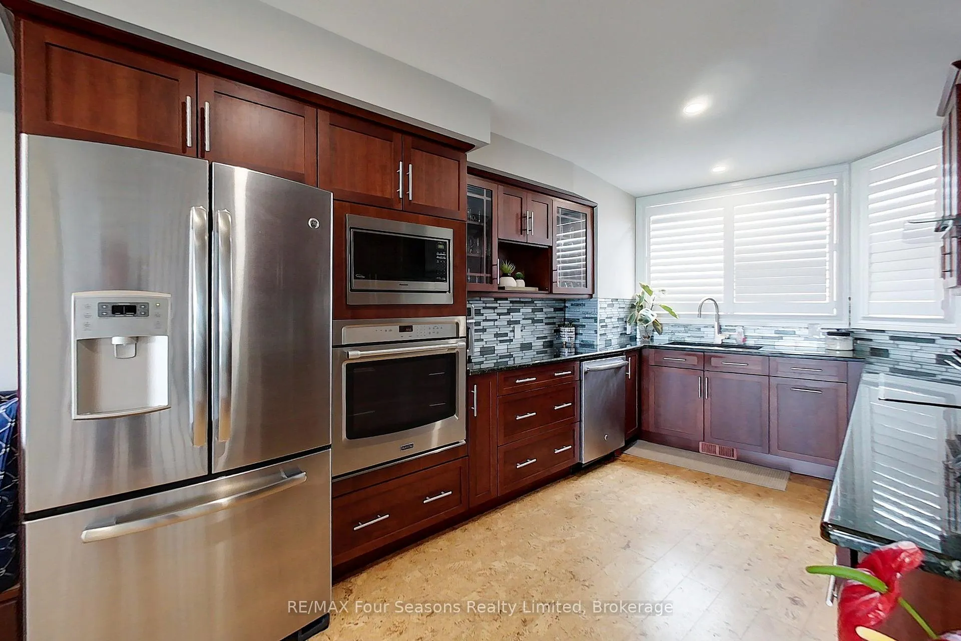 Photo 31 of 13 Cranberry Quay, Collingwood — HOMEH