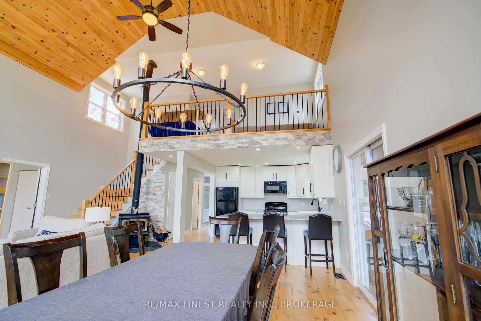 Photo 4 of 1602 Baker Valley Road, Frontenac, Frontenac Centre — HOMEH