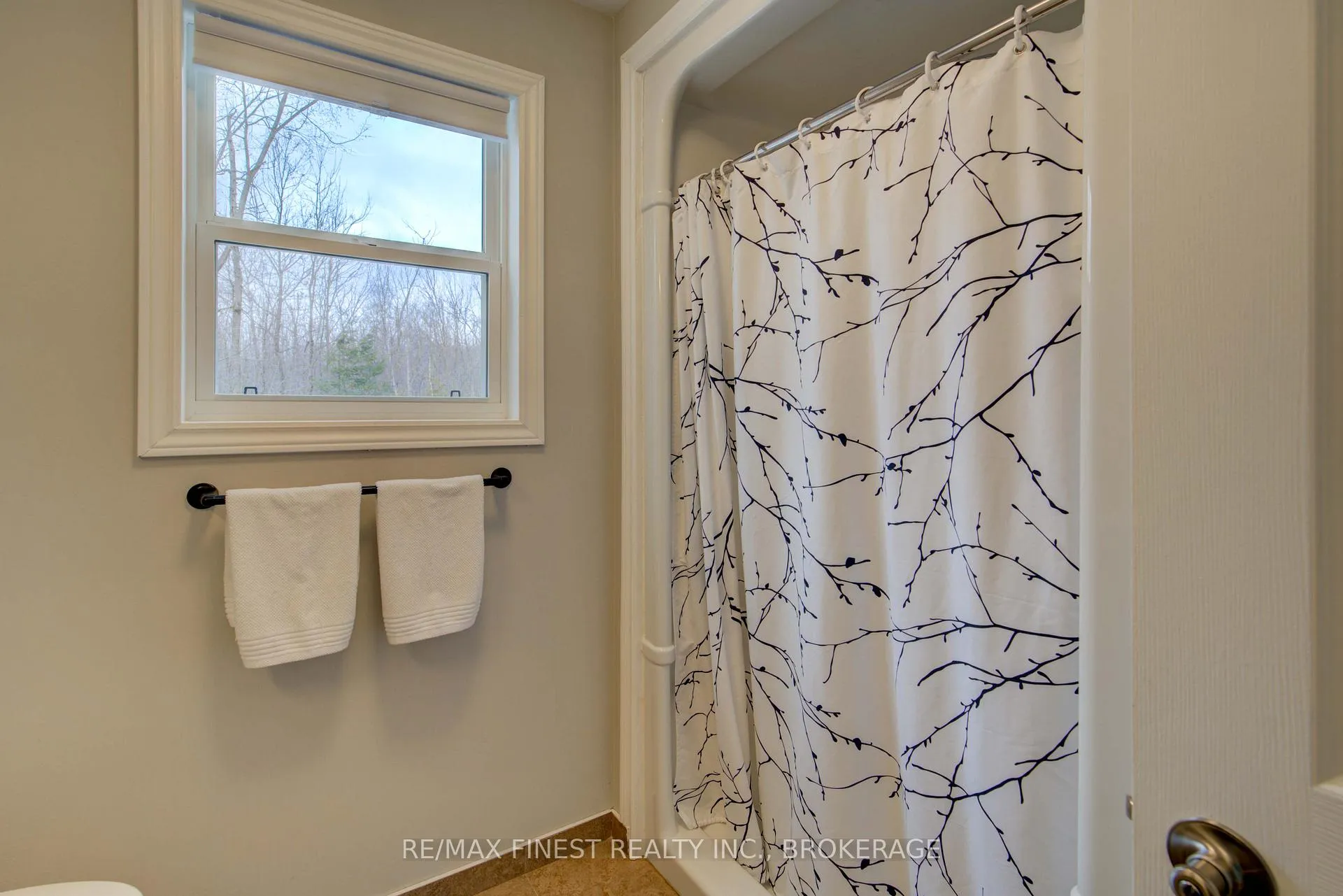 Photo 24 of 1602 Baker Valley Road, Frontenac, Frontenac Centre — HOMEH
