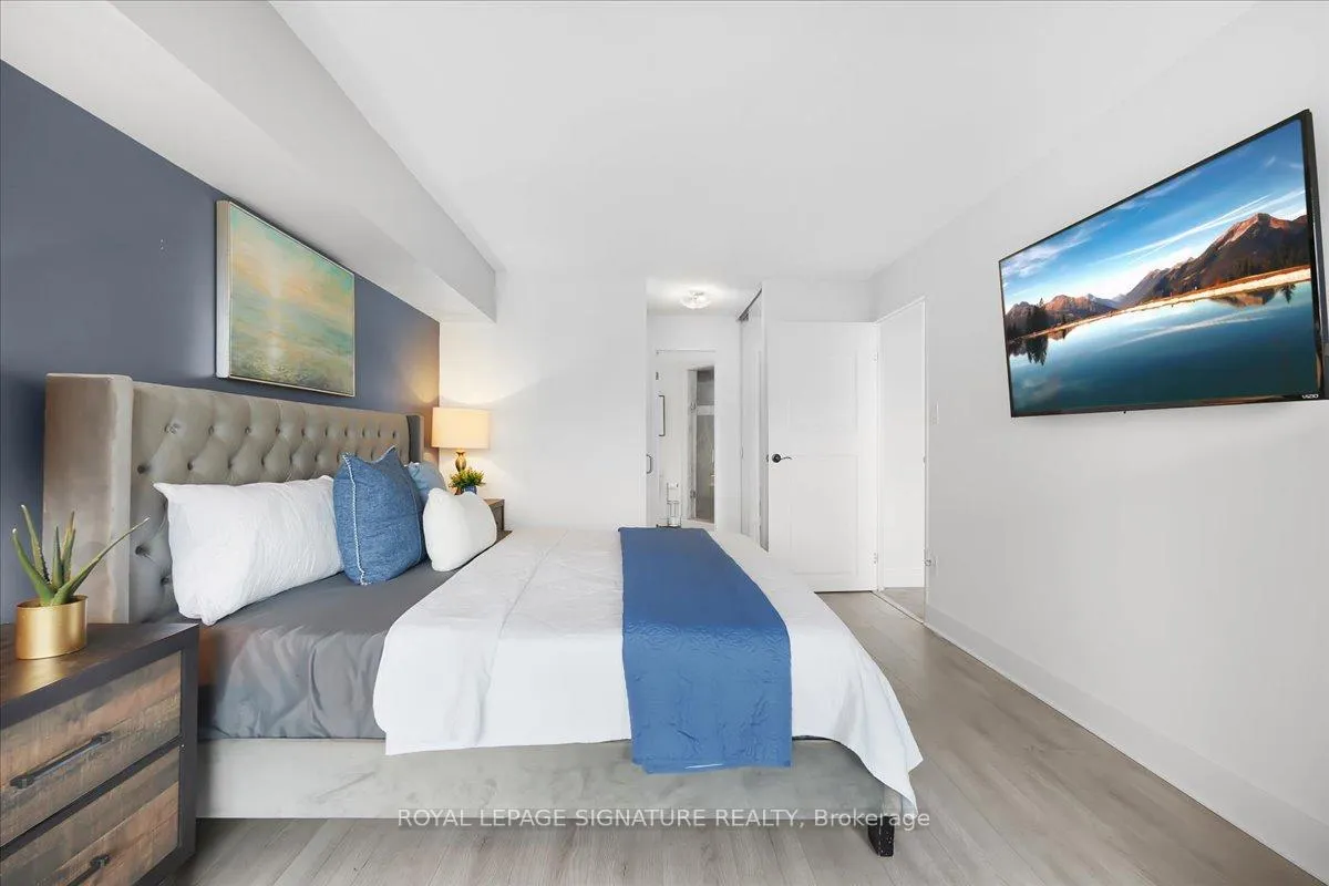 Photo 16 of Unit 1006, 5 Rowntree Road, Etobicoke, Mount Olive-Silverstone-Jamestown — HOMEH
