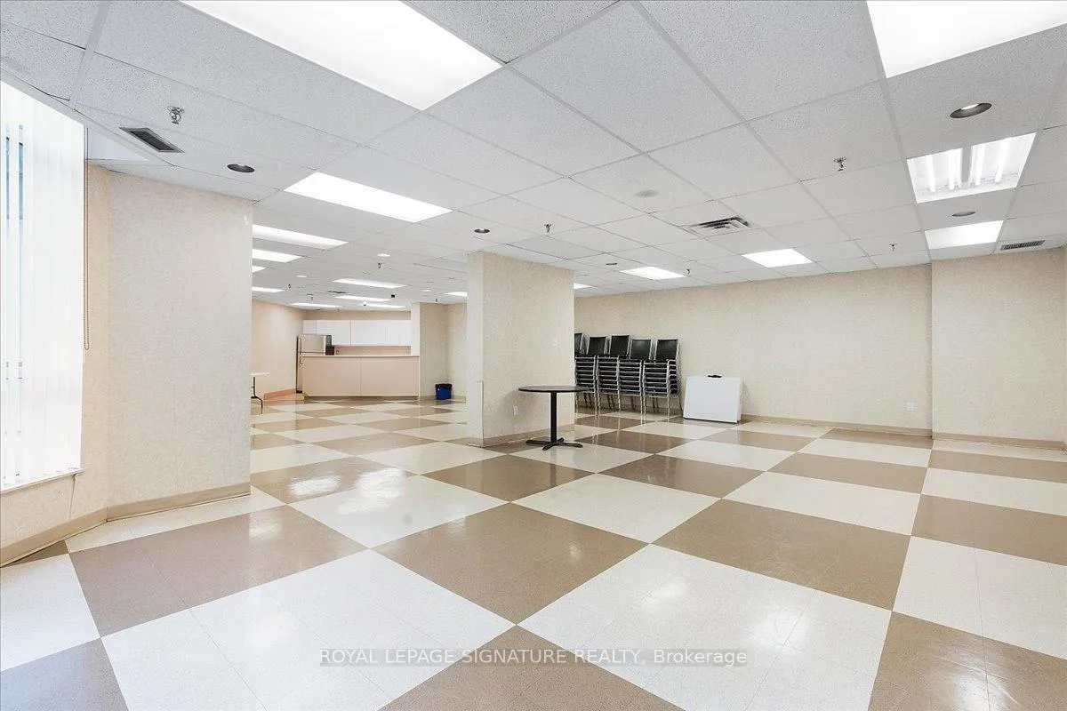 Photo 34 of Unit 1006, 5 Rowntree Road, Etobicoke, Mount Olive-Silverstone-Jamestown — HOMEH