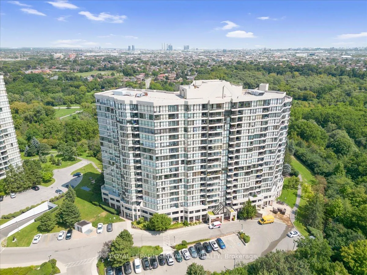 Photo 38 of Unit 1006, 5 Rowntree Road, Etobicoke, Mount Olive-Silverstone-Jamestown — HOMEH