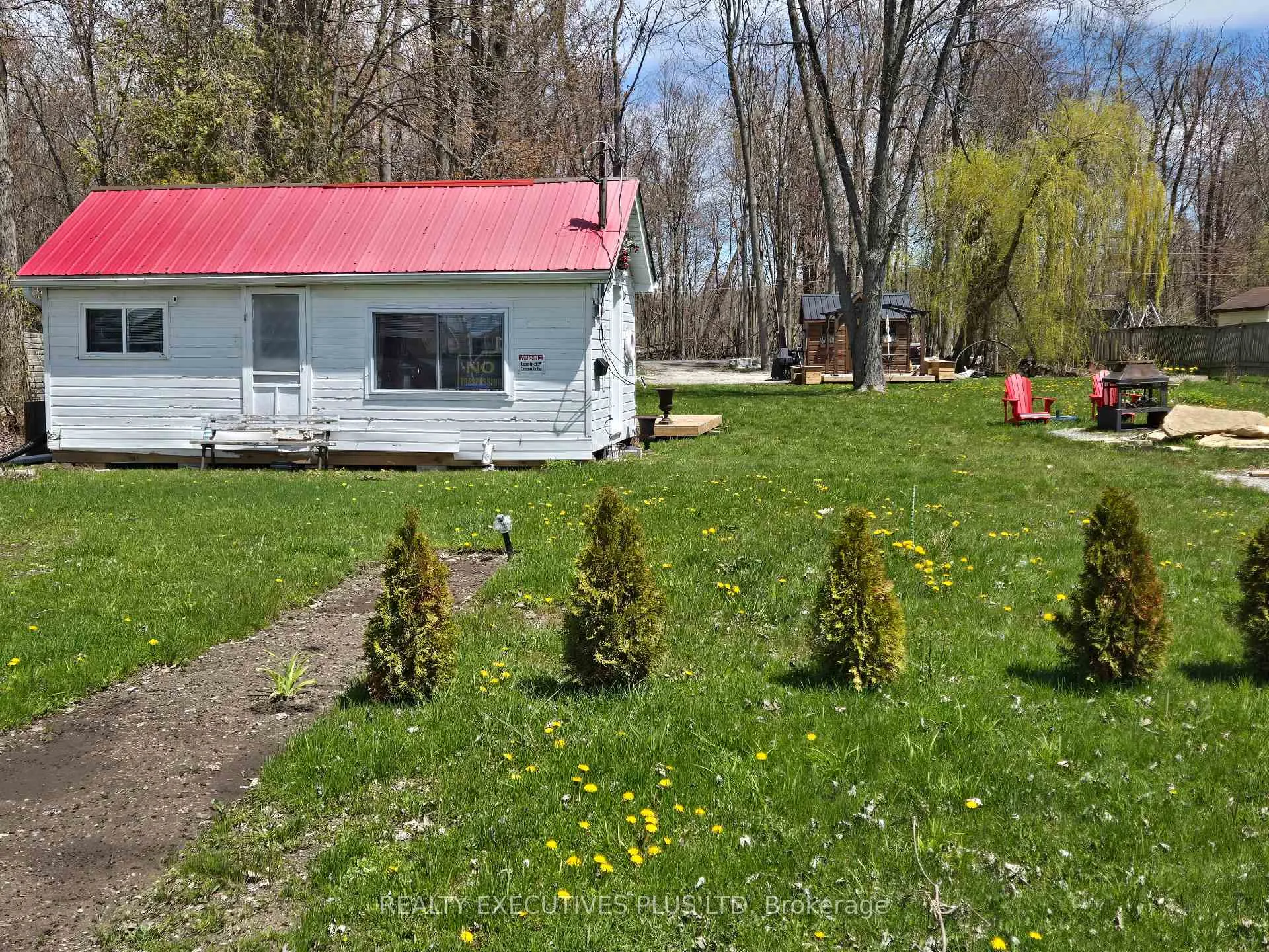 Photo 5 of 2757 Lone Birch Trail, Ramara, Rural Ramara — HOMEH