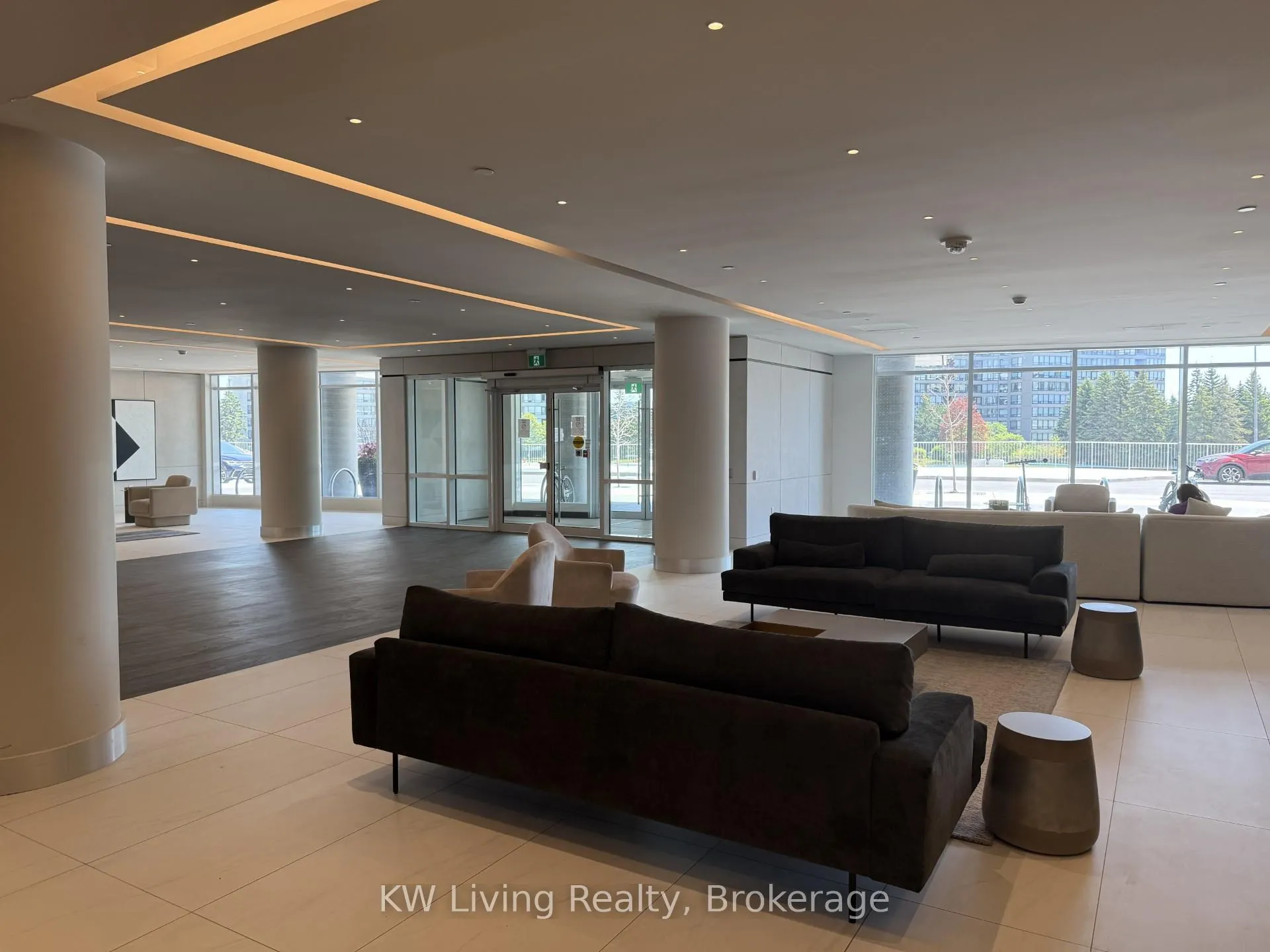 Photo 15 of Unit 2111A, 30 Upper Mall Way, Vaughan, Brownridge — HOMEH