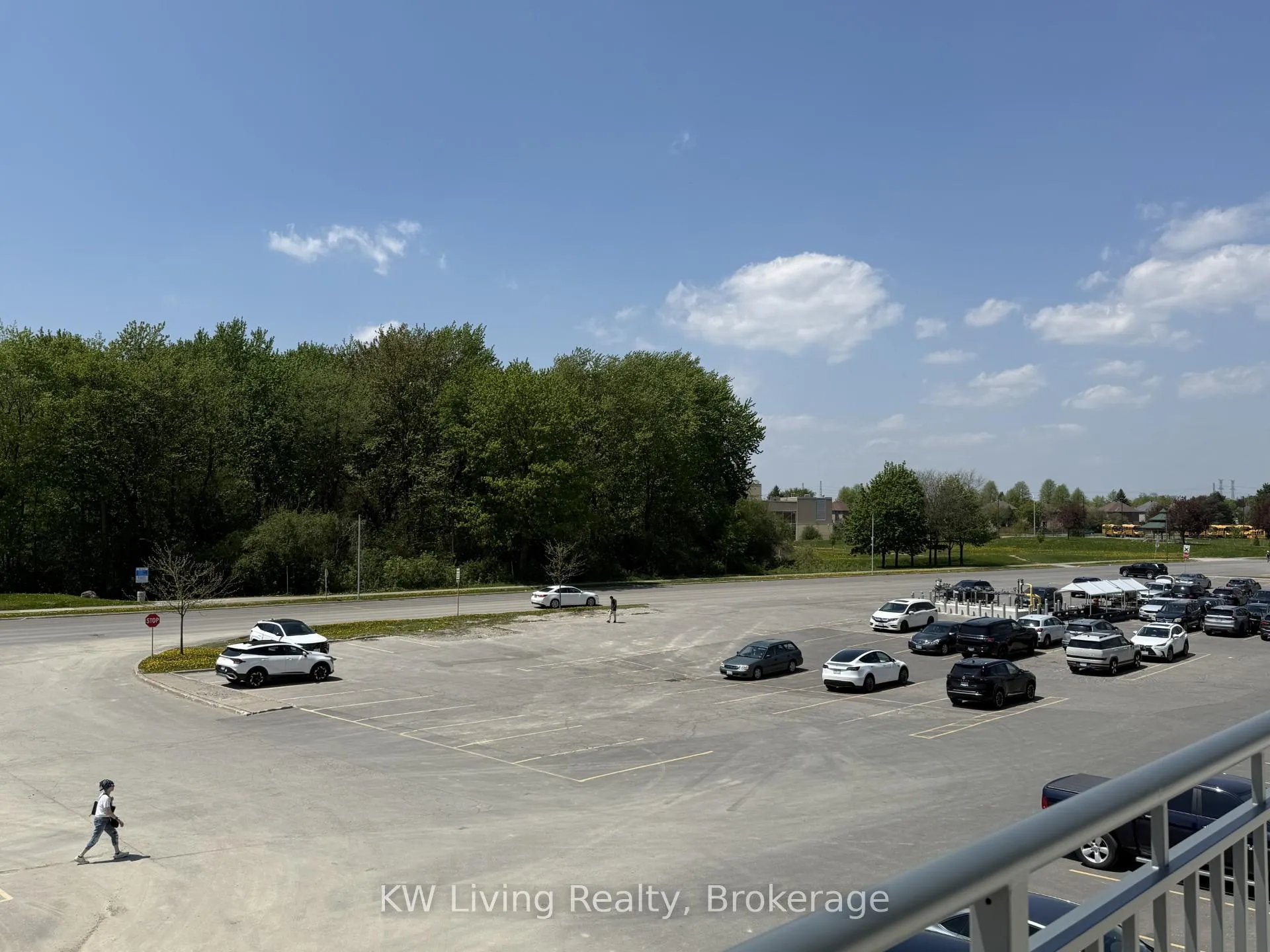 Photo 21 of Unit 2111A, 30 Upper Mall Way, Vaughan, Brownridge — HOMEH