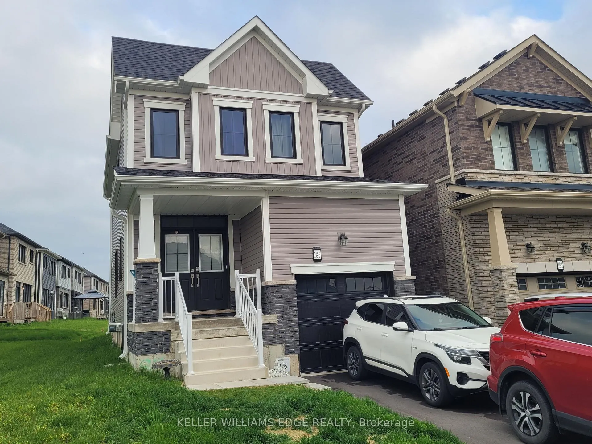Photo 2 of 186 Lilac Circle, Haldimand — HOMEH