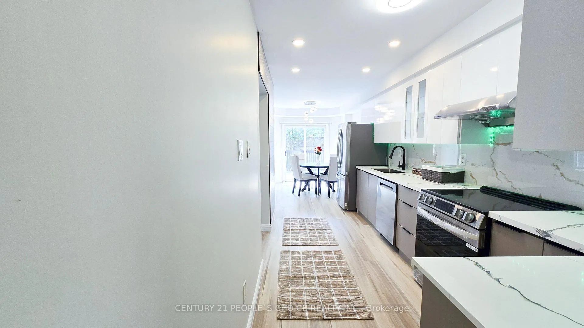 Photo 7 of 340 Perry Road, Orangeville — HOMEH