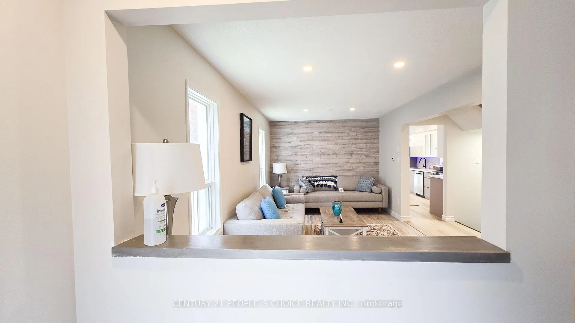 Photo 14 of 340 Perry Road, Orangeville — HOMEH