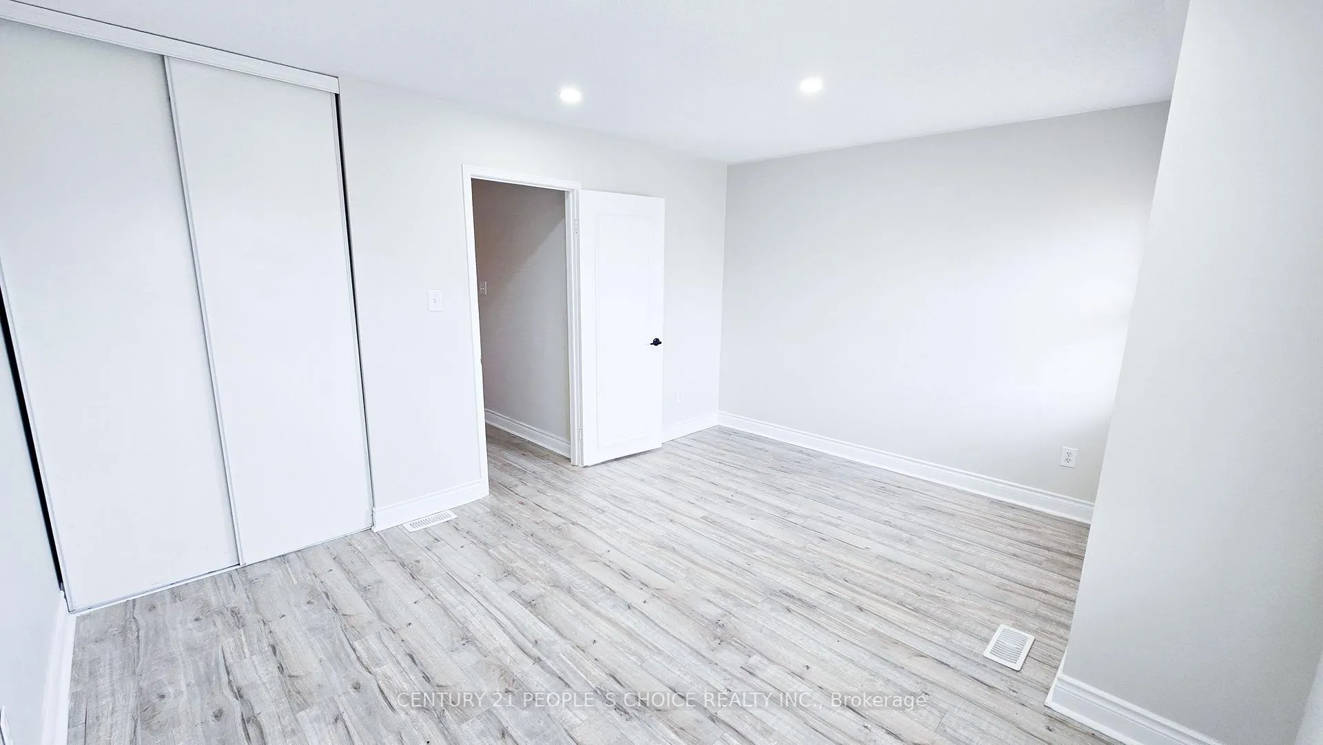Photo 18 of 340 Perry Road, Orangeville — HOMEH