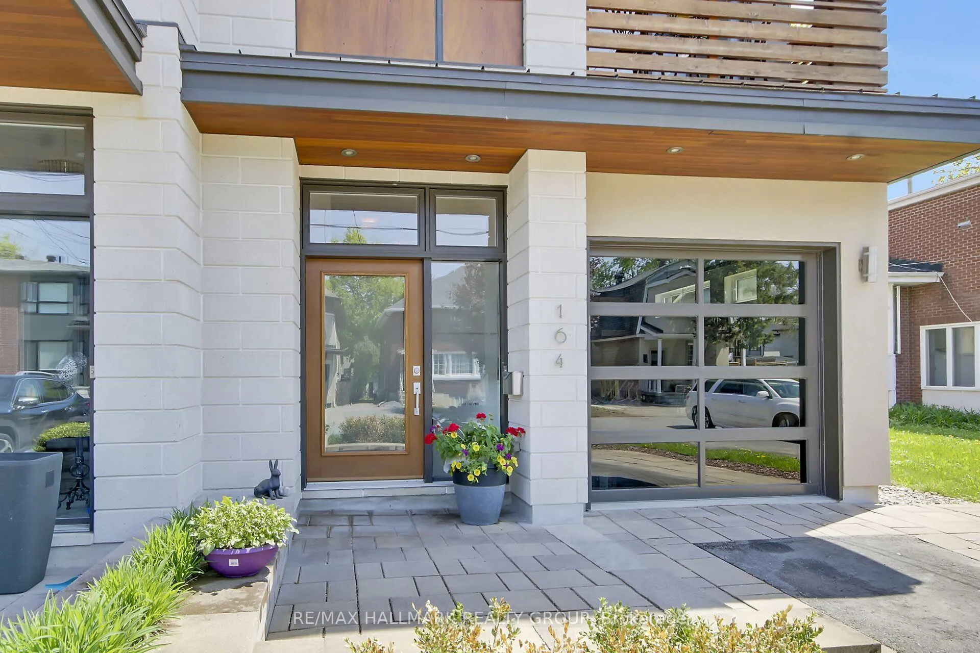 Photo 2 of 164 Geoffrey Street, Ottawa, Westboro/Hampton Park — HOMEH