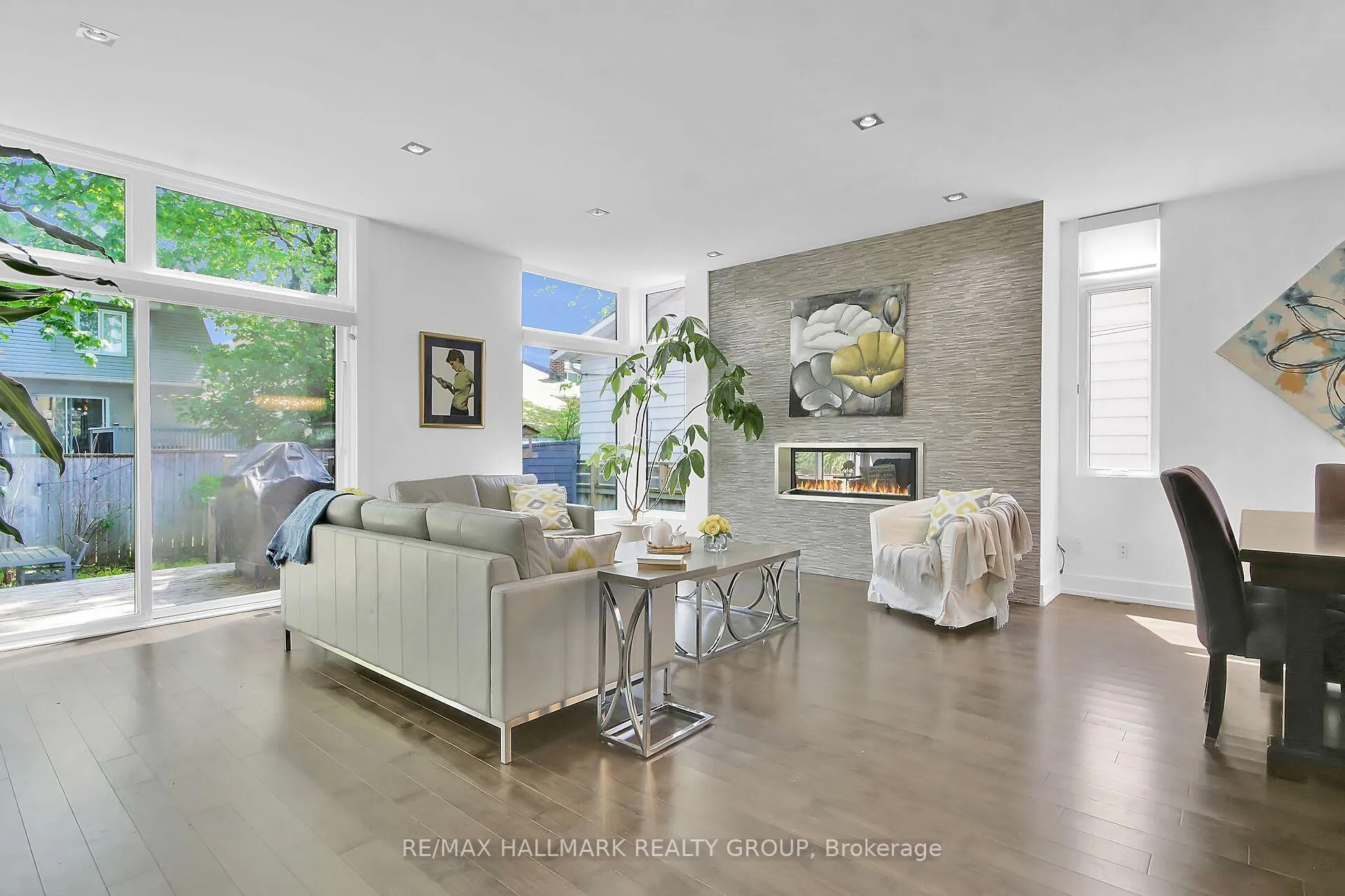Photo 6 of 164 Geoffrey Street, Ottawa, Westboro/Hampton Park — HOMEH