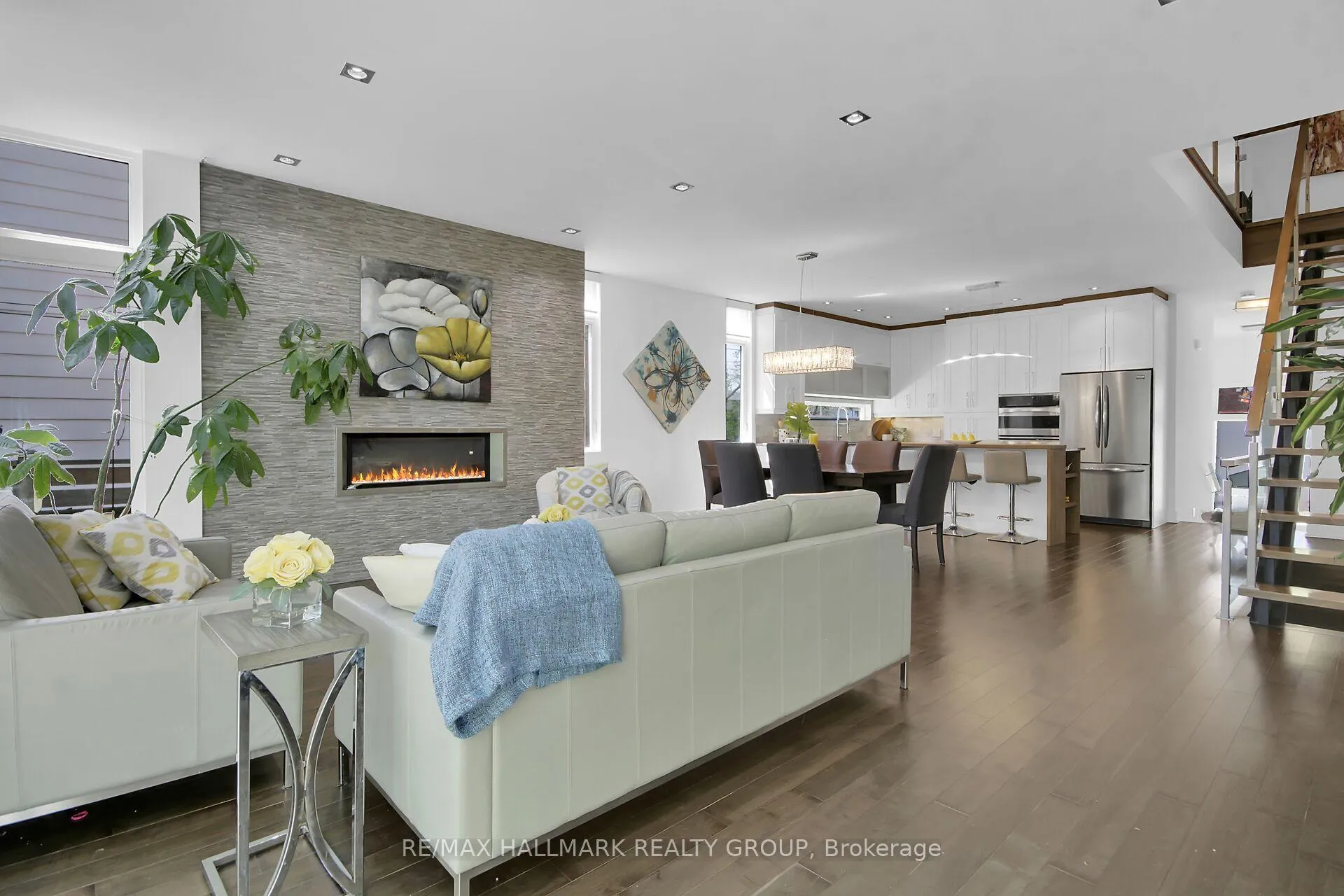 Photo 9 of 164 Geoffrey Street, Ottawa, Westboro/Hampton Park — HOMEH