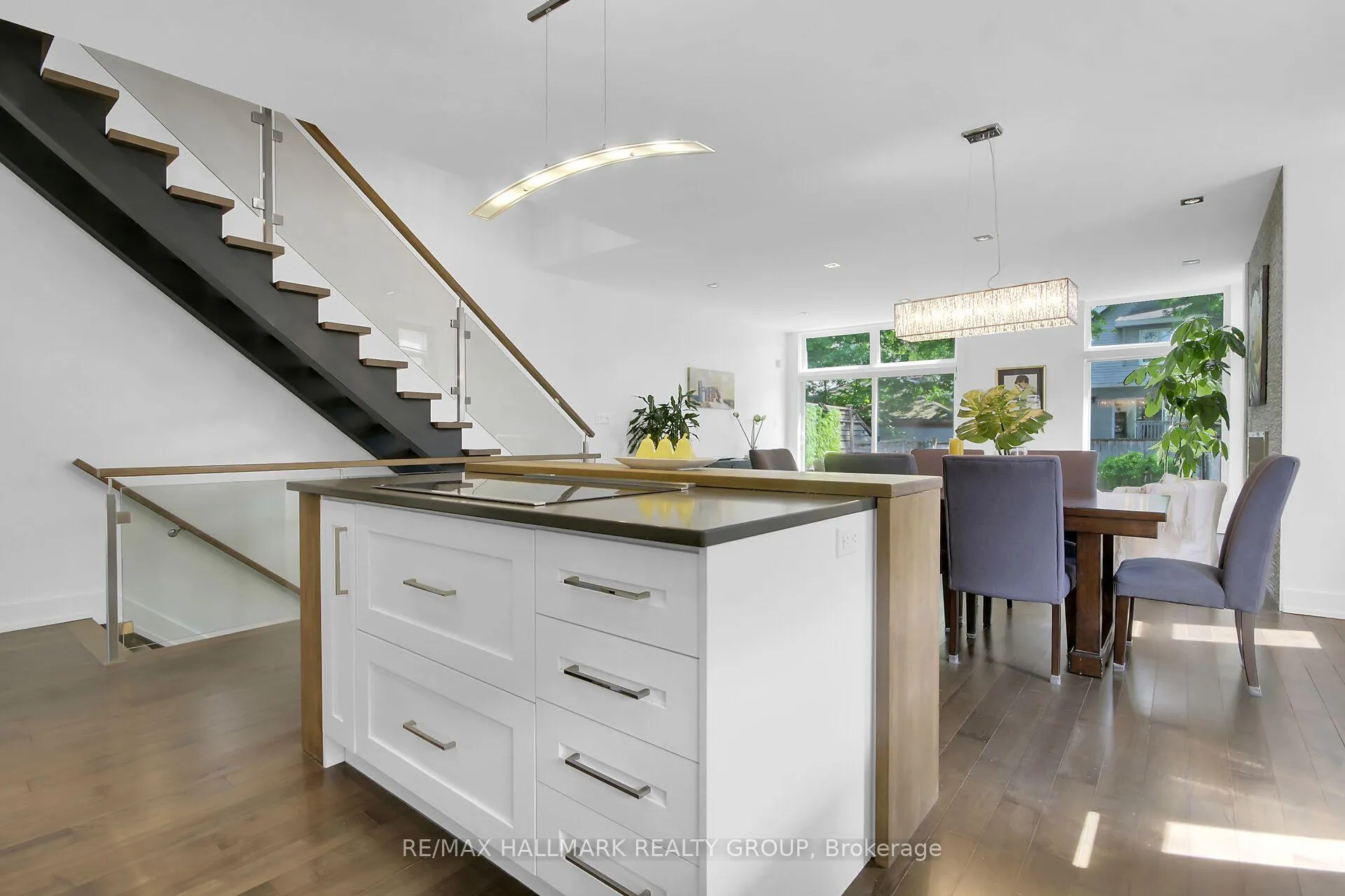Photo 17 of 164 Geoffrey Street, Ottawa, Westboro/Hampton Park — HOMEH