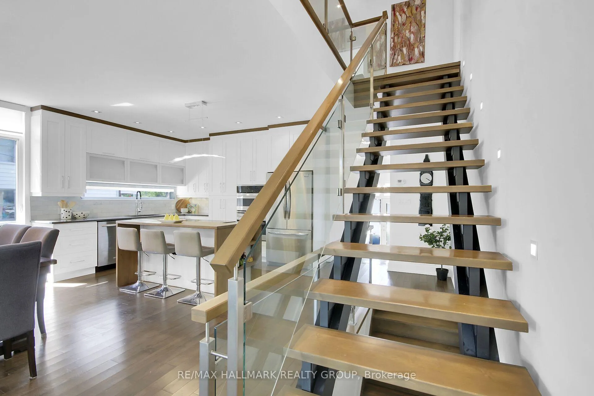 Photo 20 of 164 Geoffrey Street, Ottawa, Westboro/Hampton Park — HOMEH