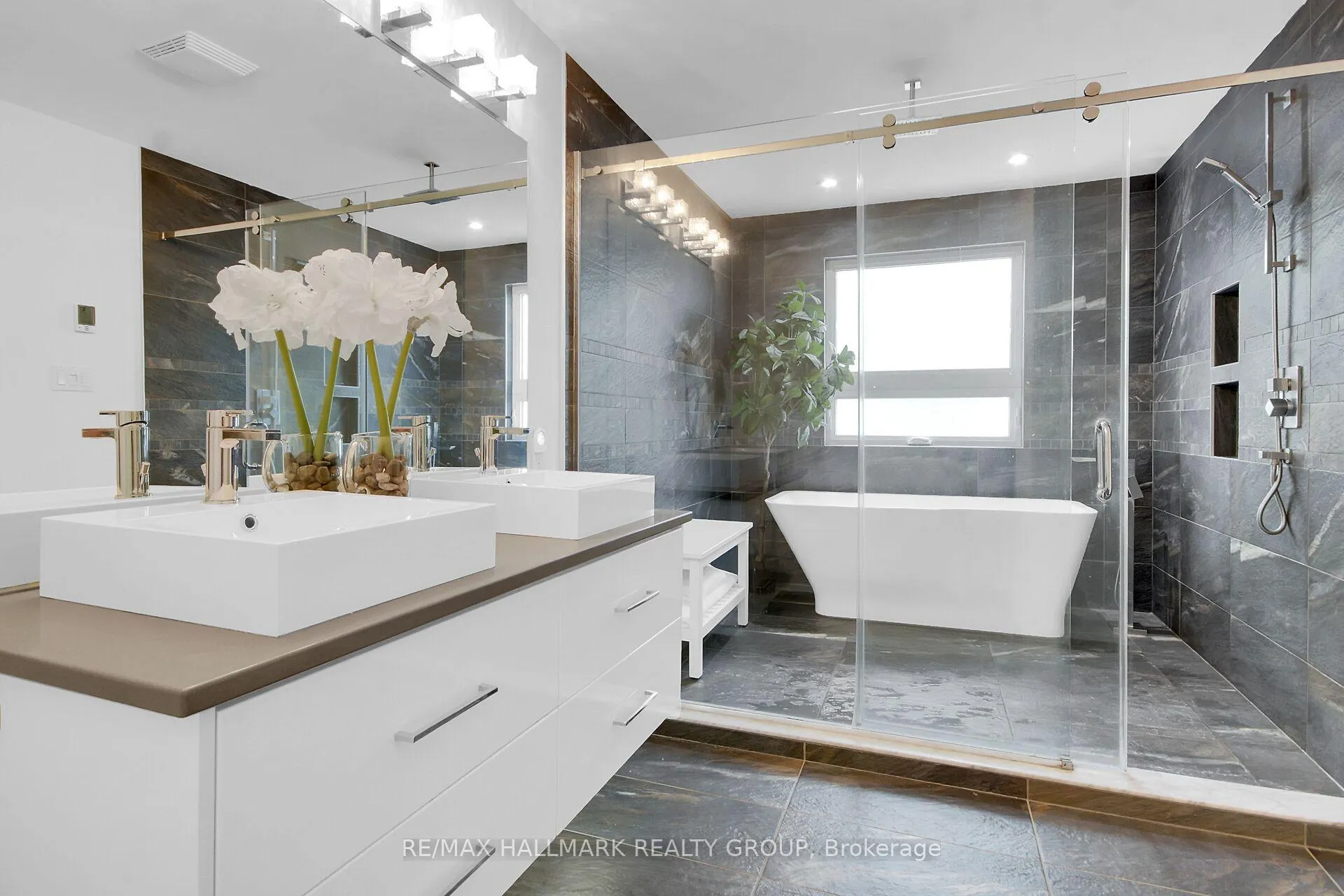 Photo 28 of 164 Geoffrey Street, Ottawa, Westboro/Hampton Park — HOMEH