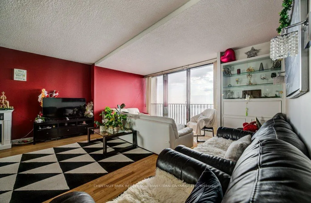 Photo 12 of Unit 2801, 33 Harbour Square, Toronto, Waterfront Communities — HOMEH