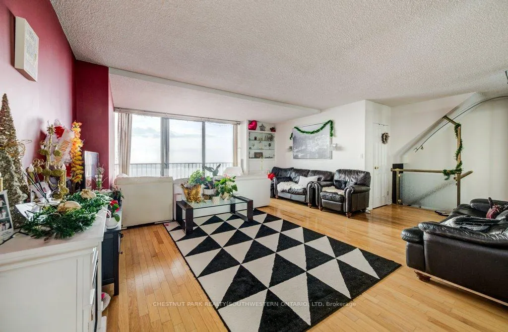 Photo 22 of Unit 2801, 33 Harbour Square, Toronto, Waterfront Communities — HOMEH