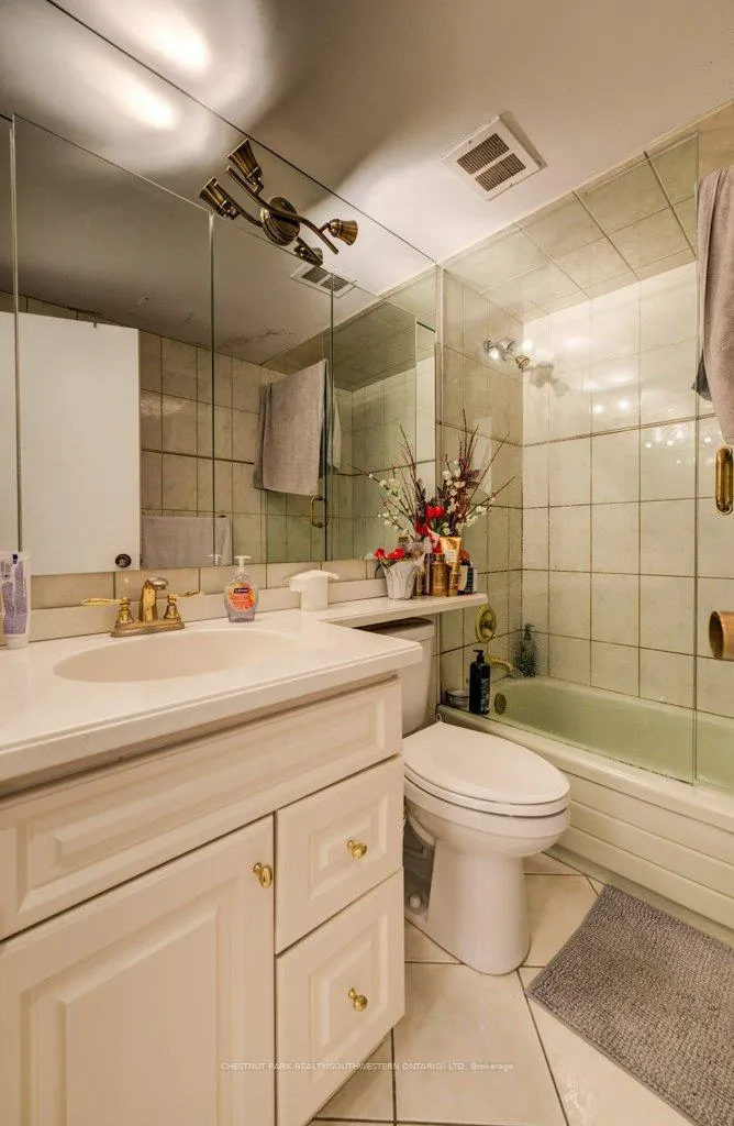 Photo 29 of Unit 2801, 33 Harbour Square, Toronto, Waterfront Communities — HOMEH