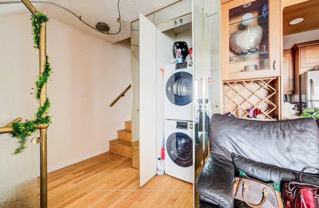 Photo 30 of Unit 2801, 33 Harbour Square, Toronto, Waterfront Communities — HOMEH