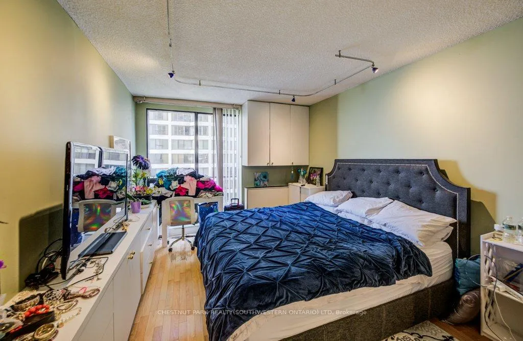 Photo 35 of Unit 2801, 33 Harbour Square, Toronto, Waterfront Communities — HOMEH