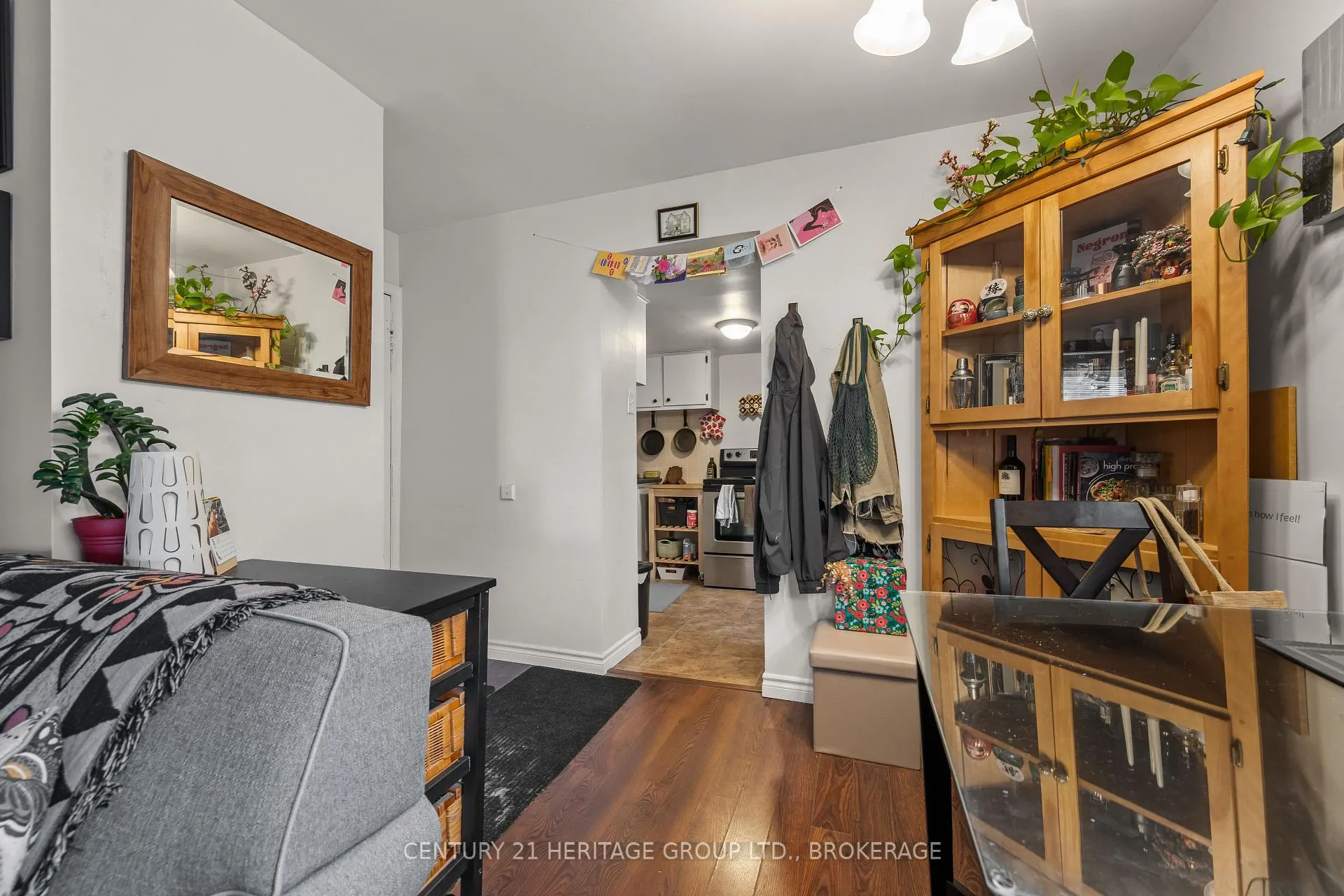 Photo 23 of 186 Rideau Street, Kingston, East of Sir John A. Blvd — HOMEH