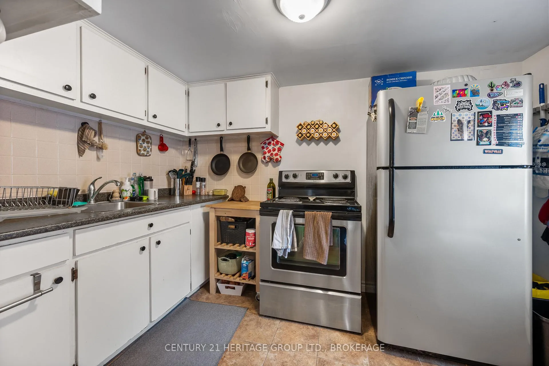 Photo 24 of 186 Rideau Street, Kingston, East of Sir John A. Blvd — HOMEH