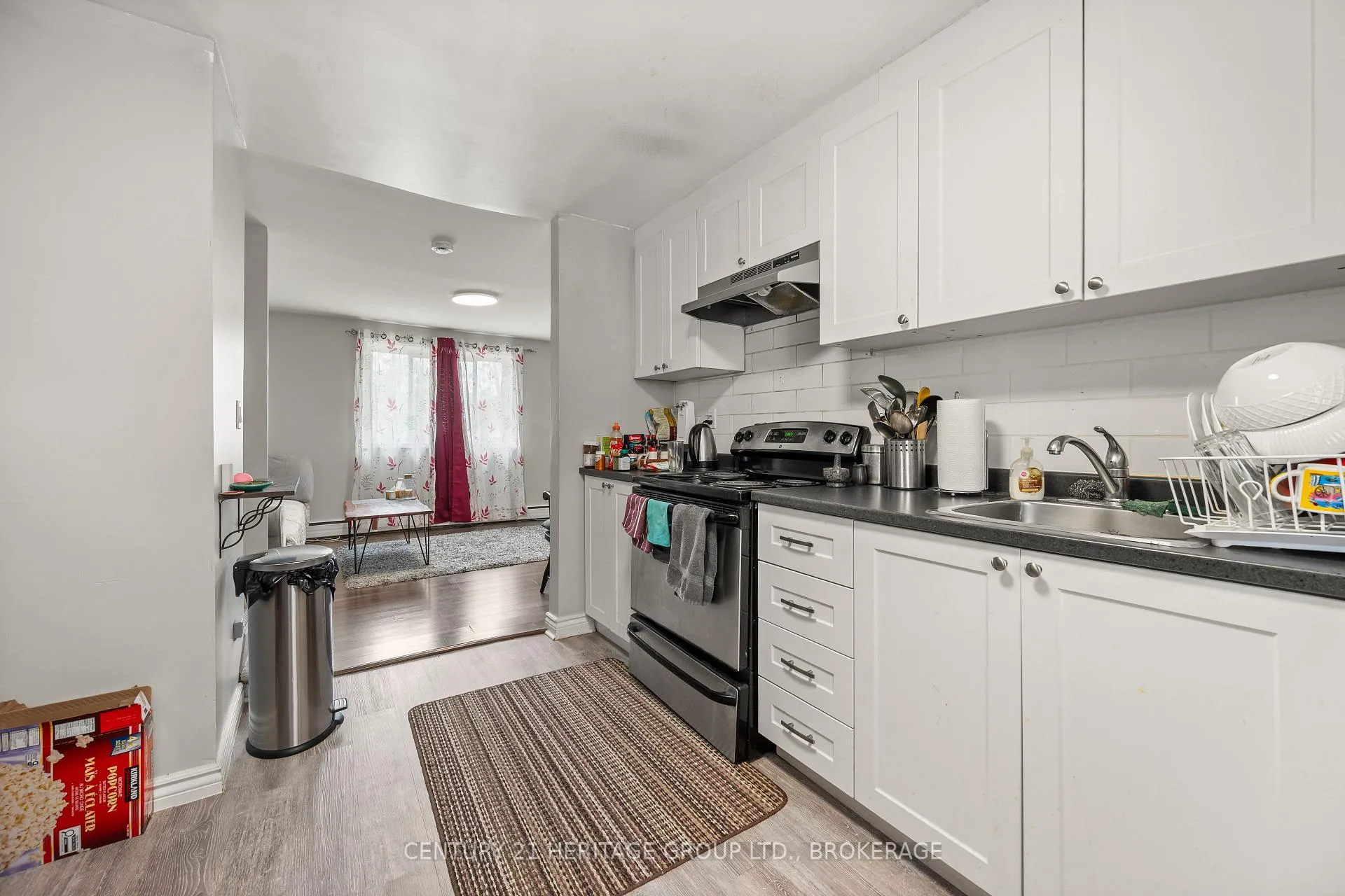 Photo 33 of 186 Rideau Street, Kingston, East of Sir John A. Blvd — HOMEH