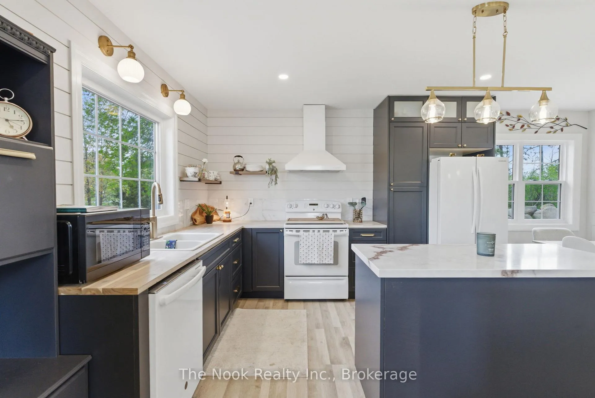 Photo 32 of 158 Downs Road, Quinte West, Murray Ward — HOMEH