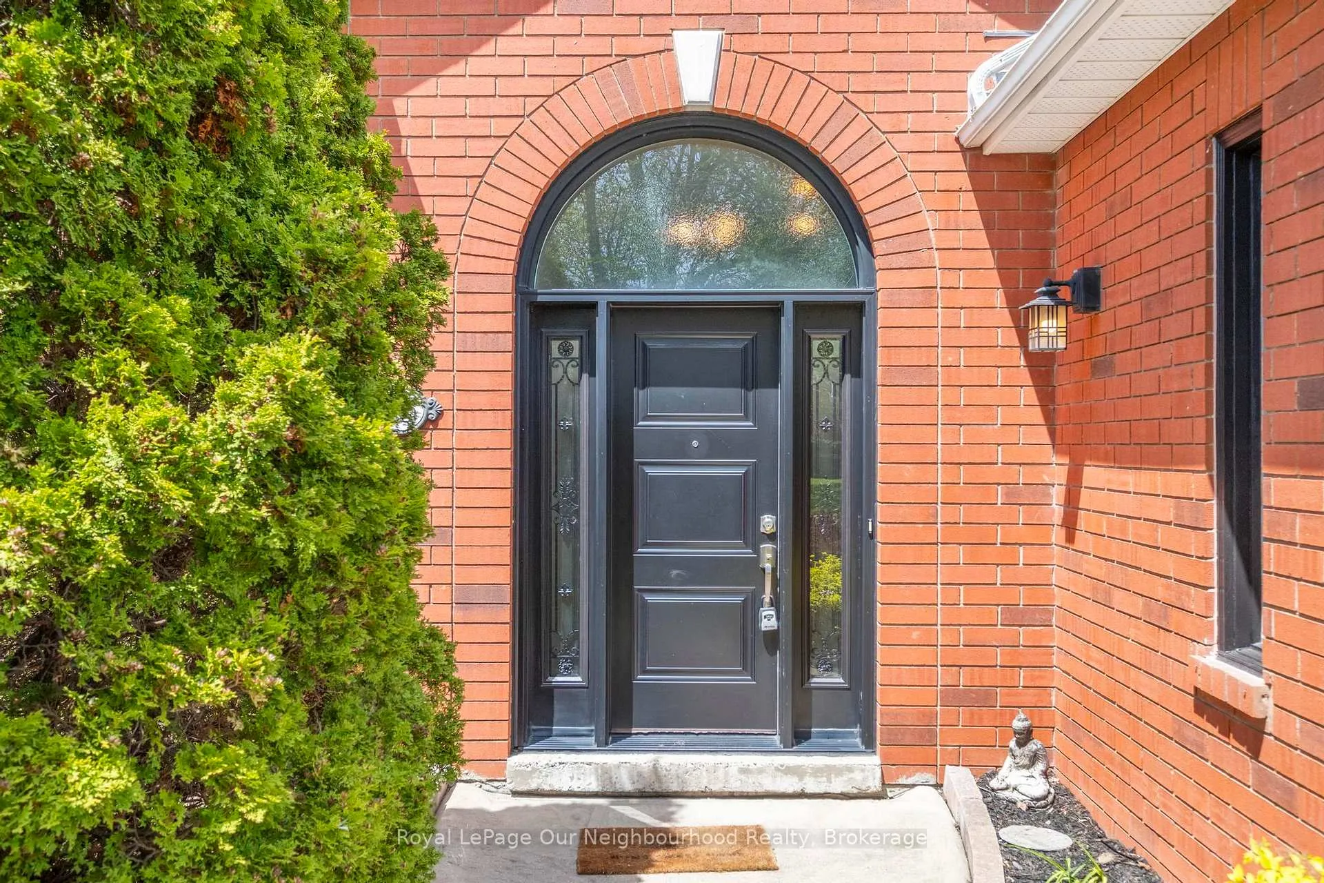 Photo 3 of 105 Parnell Crescent, Whitby, Pringle Creek — HOMEH